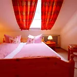 Isele Tatil Evi